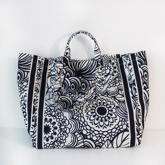 Canvas Lilly Black&White Patterned Women's Bag Tote - Picture 2 of 6